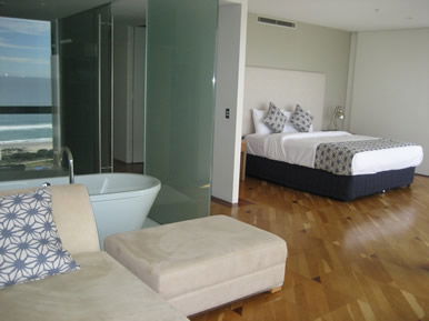 Aria Apartments Broadbeach - Maitland Accommodation 14