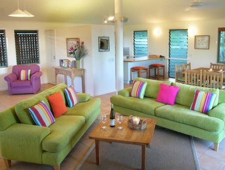 The Retreat Beach Houses - Maitland Accommodation 4