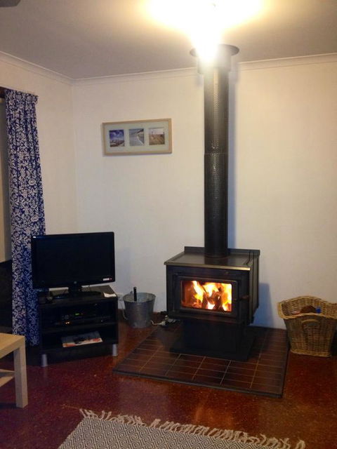 Fareview Beach House - Maitland Accommodation 4