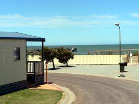 Arno Bay Caravan Park - Maitland Accommodation 0