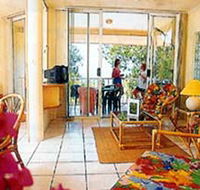 Golden Sands Beachfront Resort - Maitland Accommodation
