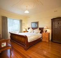 Nazaaray Beach House - Maitland Accommodation
