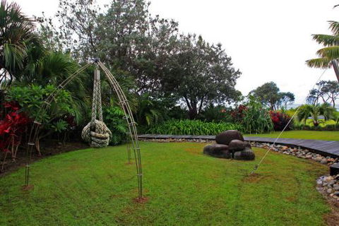 ArtHOUSE Beachfront Accommodation - Maitland Accommodation 5