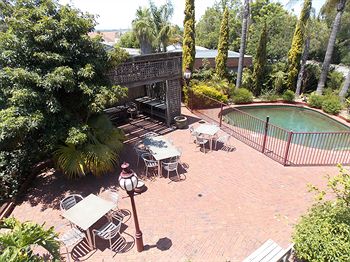 Bell Motel - Maitland Accommodation 11