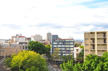 Annam Serviced Apartments - Maitland Accommodation 5