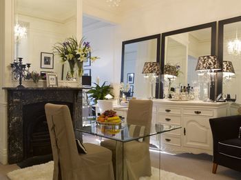 Andre's Mews Luxury Serviced Apartments - Maitland Accommodation 57