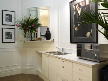 Andre's Mews Luxury Serviced Apartments - Maitland Accommodation 59