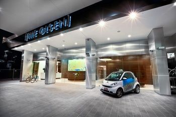 Art Series - The Olsen - Maitland Accommodation 11