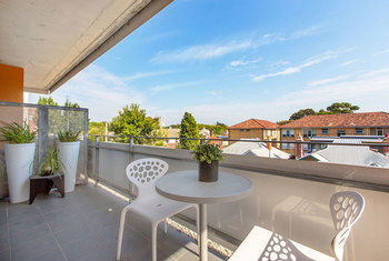 Apartment2c - Gramercy - Maitland Accommodation 0