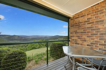Artisan Spa Views - Maitland Accommodation 6