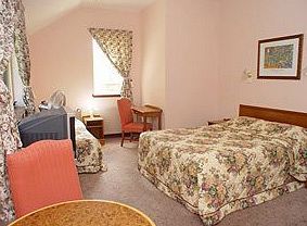 La Maison Boutique - Maitland Accommodation 6