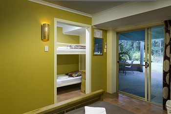 Glass House Mountains Ecolodge - Maitland Accommodation 20