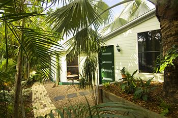 Glass House Mountains Ecolodge - Maitland Accommodation 25