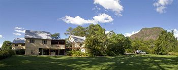 Glass House Mountains Ecolodge - Maitland Accommodation 2