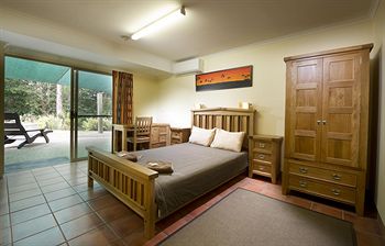 Glass House Mountains Ecolodge - Maitland Accommodation 6