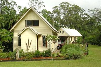 Glass House Mountains Ecolodge - Maitland Accommodation 7