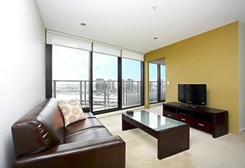 Astra Apartments - Docklands - Maitland Accommodation 7