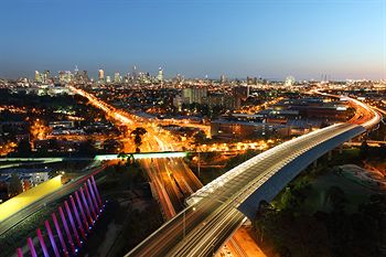 ALT Tower Serviced Apartments - Maitland Accommodation 5