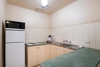 Best Western Fawkner Suites & Serviced Apartments - Maitland Accommodation 14