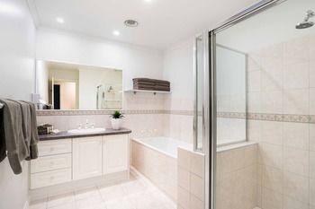 Best Western Fawkner Suites & Serviced Apartments - Maitland Accommodation 42