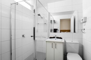 Best Western Fawkner Suites & Serviced Apartments - Maitland Accommodation 45