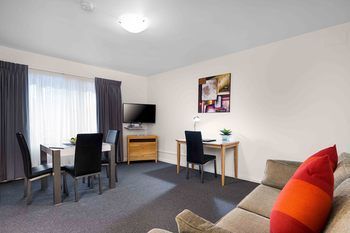 Best Western Fawkner Suites & Serviced Apartments - Maitland Accommodation 68