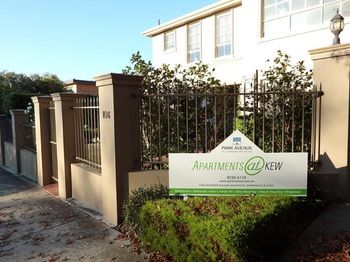 Apartments @ Kew Walpole Gardens - Kew Serviced Townhouses - Maitland Accommodation 14