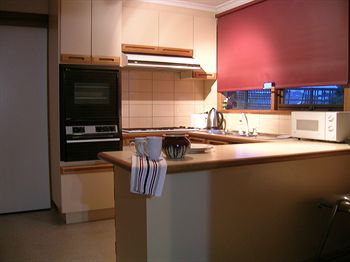 Australian Home Away @ East Doncaster George - Maitland Accommodation 7