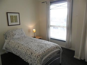 Australian Home Away @ Box Hill 32 - Maitland Accommodation 17