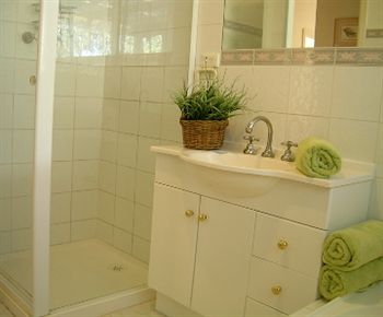 Australian Home Away @ Doncaster Grange Park - Maitland Accommodation 20