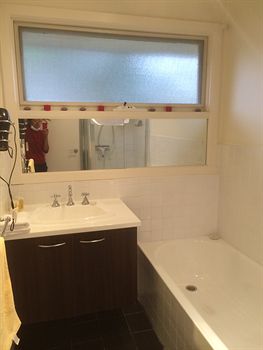 Australian Home Away Doncaster Elgar 2 - Maitland Accommodation 1