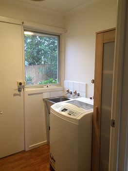 Australian Home Away Doncaster Elgar 2 - Maitland Accommodation 5