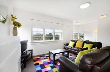 Albert Road Serviced Apartments - Maitland Accommodation 3