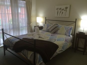 Australian Home Away Ringwood @ Bardia - Maitland Accommodation 9