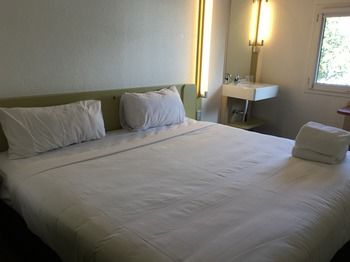 Ibis Budget St Peters - Maitland Accommodation 1