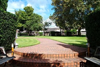 Airport Motel Sir Francis Drake - Maitland Accommodation 10
