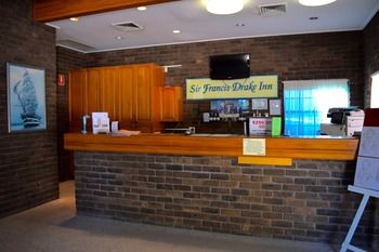 Airport Motel Sir Francis Drake - Maitland Accommodation 25
