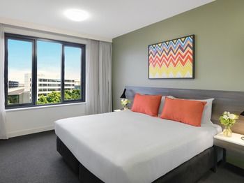 Adina Apartment Hotel Sydney Airport - Maitland Accommodation 1