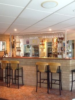 Ashton Townhouse Motel And Suites - Maitland Accommodation 1