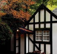 Tudor Cottages Mt Dandenong - Maitland Accommodation