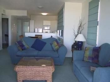 King's Row Holiday Apartments - Maitland Accommodation 9