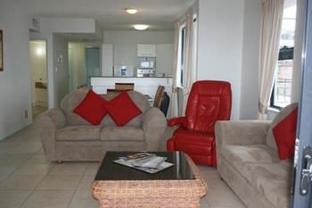 King's Row Holiday Apartments - Maitland Accommodation 10