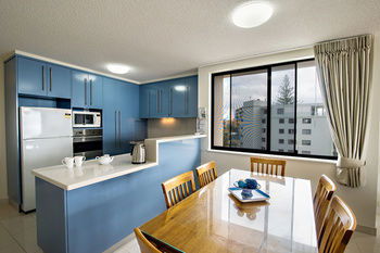 King's Row Holiday Apartments - Maitland Accommodation 18