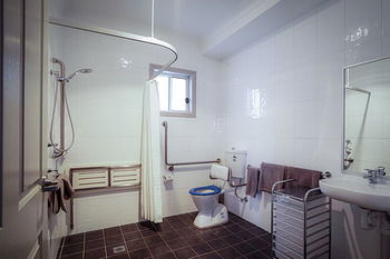 Akuna Motor Inn And Apartments - Maitland Accommodation 15