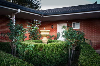 Akuna Motor Inn And Apartments - Maitland Accommodation 26