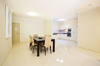 Astina Serviced Apartments - Central - Maitland Accommodation 8
