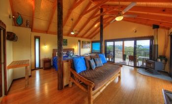 Maleny Tropical Retreat Balinese B&b - Maitland Accommodation 32