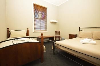 Peden's Hotel - Maitland Accommodation 0