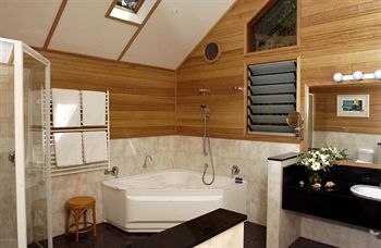 Kims Beachside Lodges - Maitland Accommodation 5