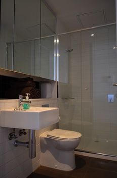 Amazing Accommodations South Yarra - Maitland Accommodation 24
